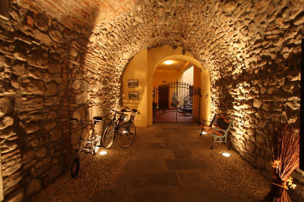 Bed And Breakfast Centrostorico Sarnico Dış mekan fotoğraf