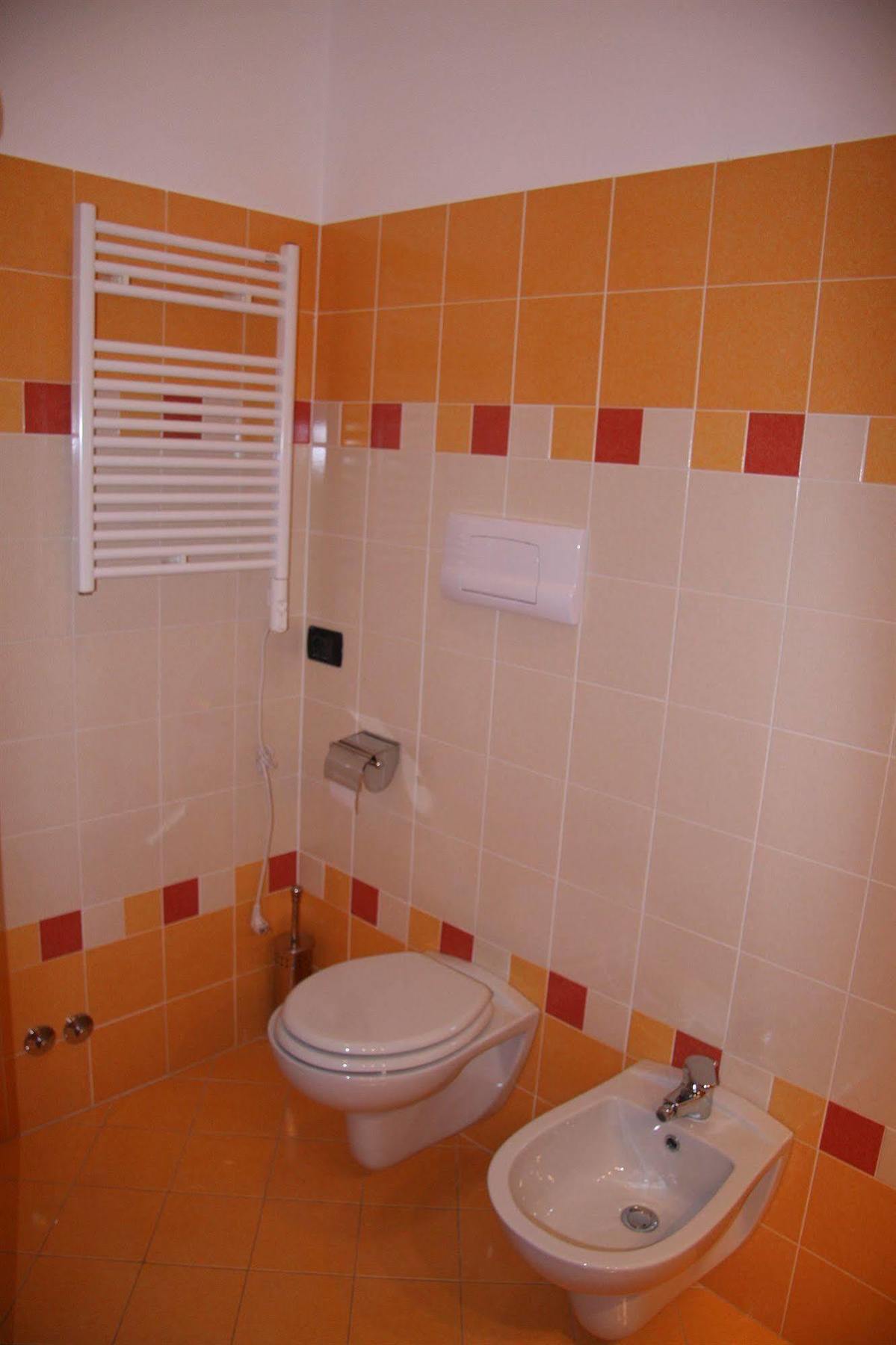 Bed And Breakfast Centrostorico Sarnico Dış mekan fotoğraf