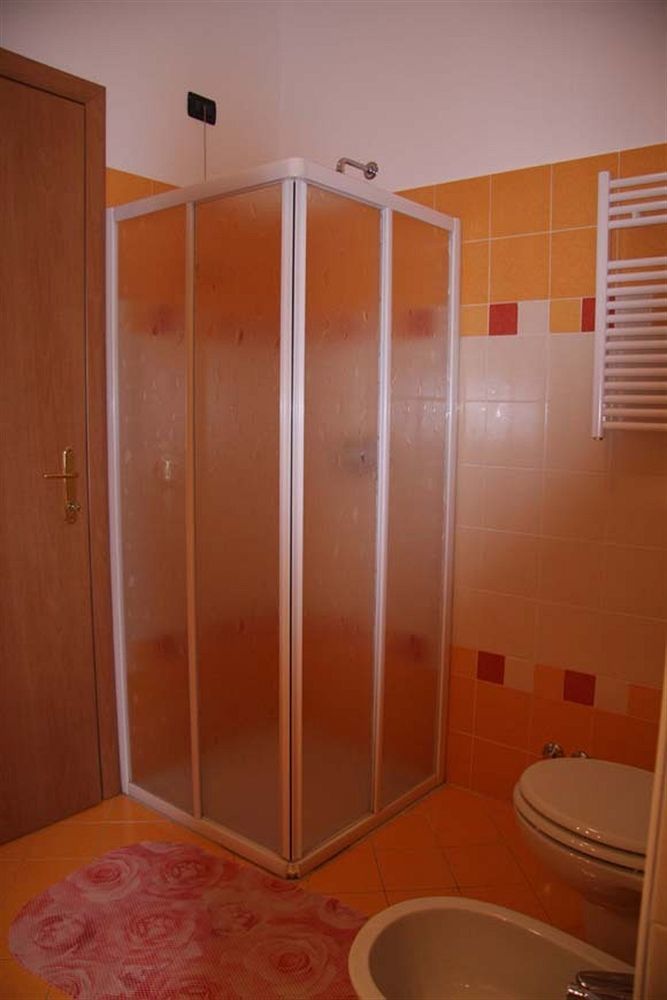 Bed And Breakfast Centrostorico Sarnico Dış mekan fotoğraf